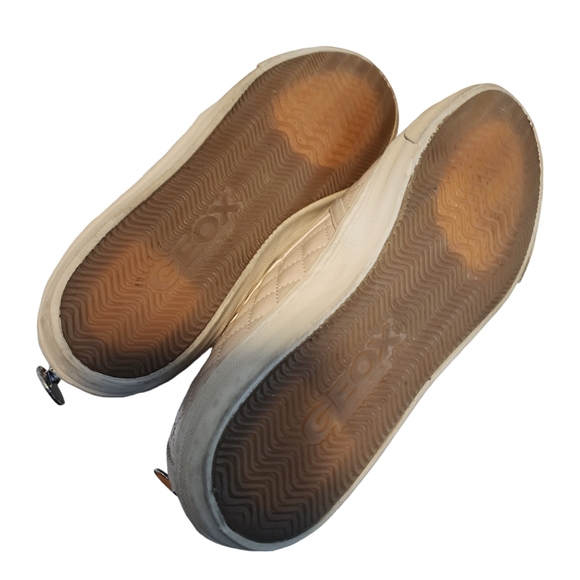 Geox Respira Cream Quilted Cap Toe Slip On Sneaker - Picture 7 of 8